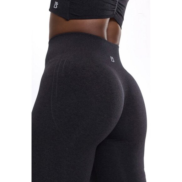 Buffbunny - Form Seamless Legging - Black - Picture 2 of 7